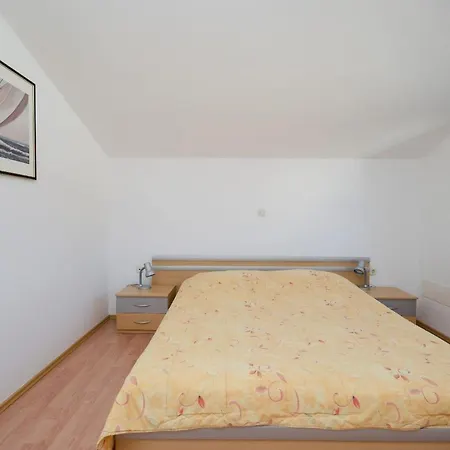 Slavica Apartment Rabac
