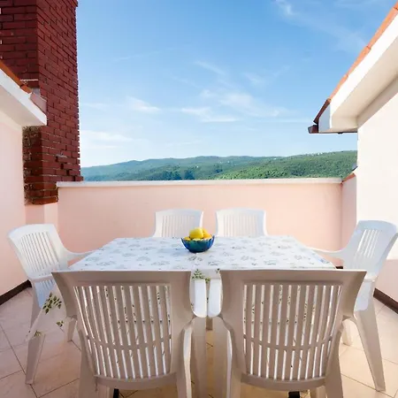 Apartment Slavica Rabac