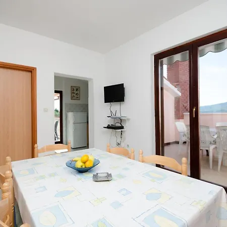 Slavica Apartment *
